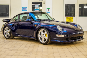 Blue Porsche Detailed